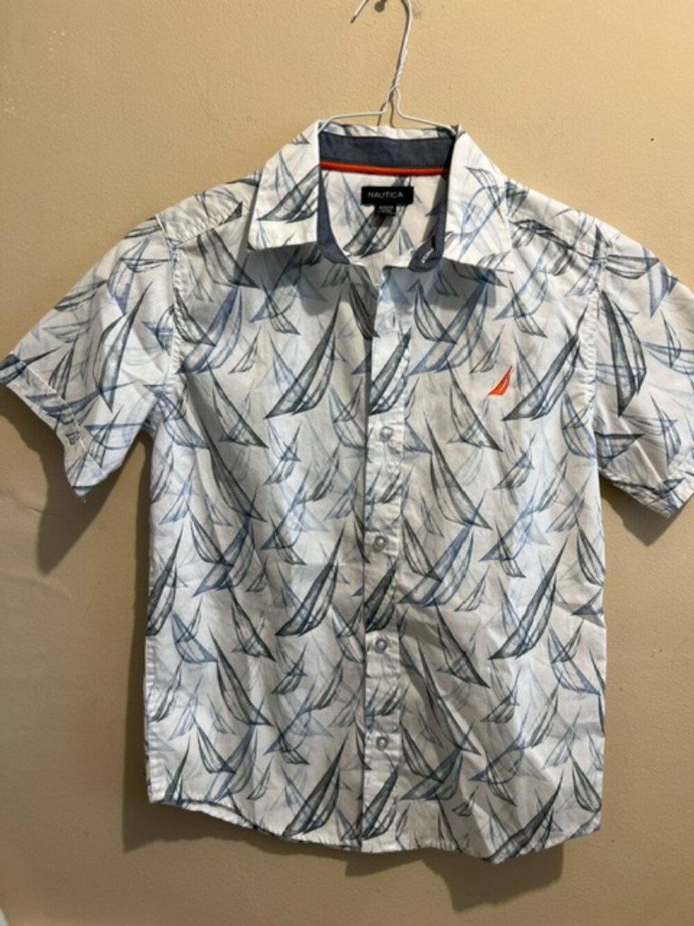 Boys Nautica shirt, white w/Sailboat print,